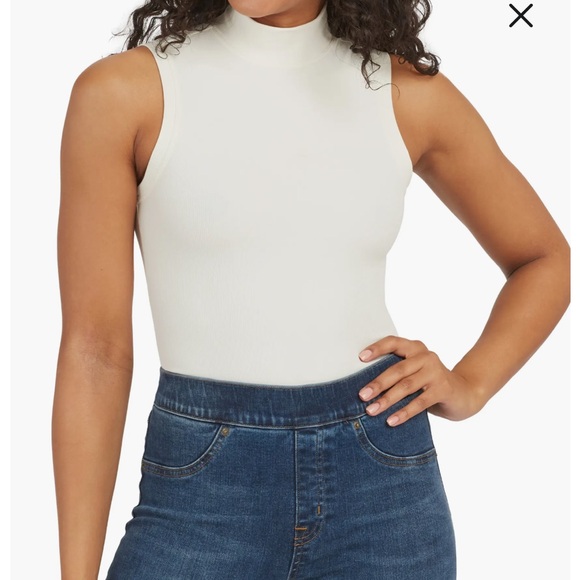 SPANX Suit Yourself Ribbed Mock Neck Sleeveless Bodysuit Parchment NEW - Picture 1 of 6